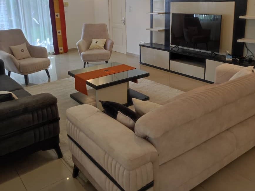 V8ILLA DUPLEX 18