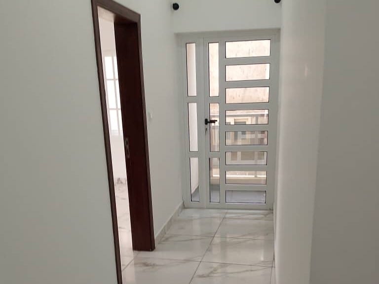 appartement au 01 er etage 20