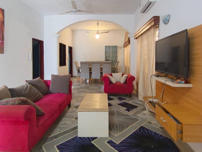 villa meublée à Cotonou Fidjrossè plage