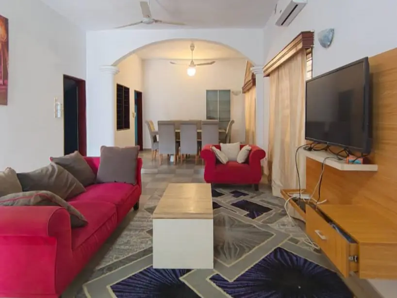 villa meublée à Cotonou Fidjrossè plage